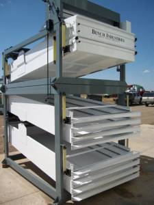 Custom Screen Machine