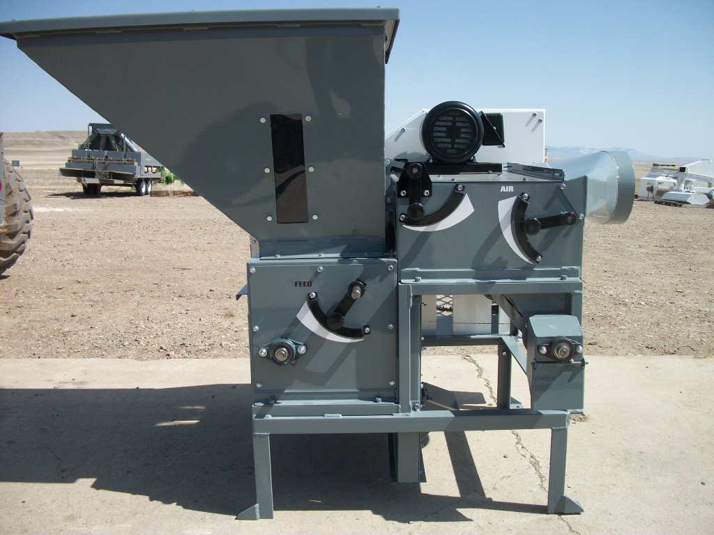 Vibratory Feeder and Aspirator