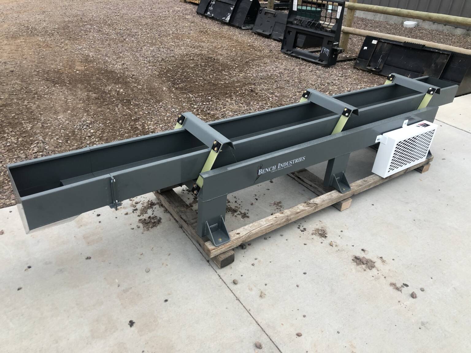 Custom Low Profile Vibratory